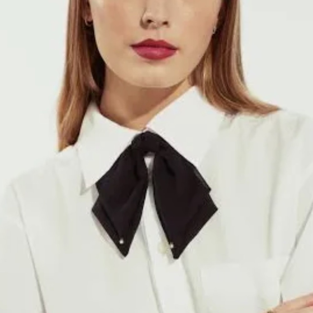 Black Bow Brooch With Watch